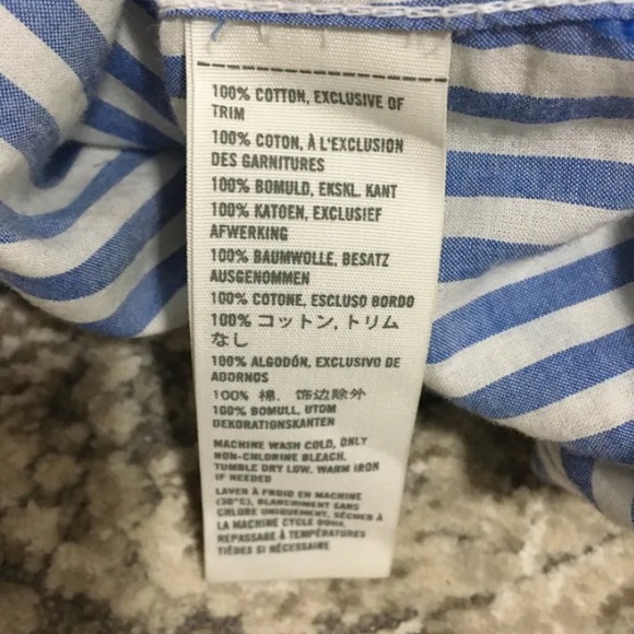 Hollister shirt with ruffle detail - Picture 5 of 6